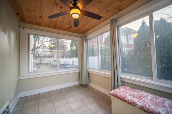 Interior, Sun Room, Wooden Ceilings