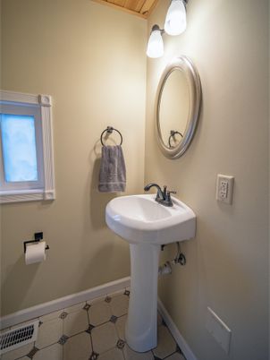 Bathroom, Interior