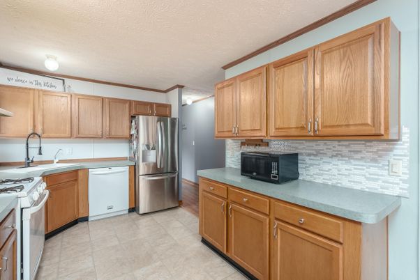 Interior, Kitchen, Stainless Steel Appliances