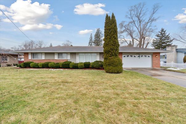 Attached, Exterior, Facade, Brick Facade, Ranch