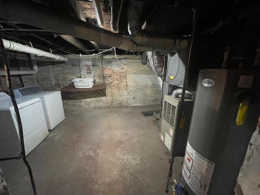 Interior, Stone Walls, Washer