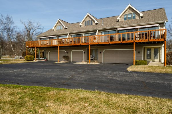 Attached, Exterior, Facade, Log Home