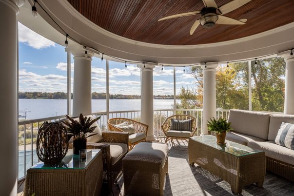 Interior, Living room, Sun Room, Water