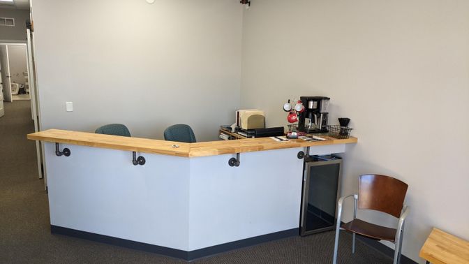 Home Office, Interior