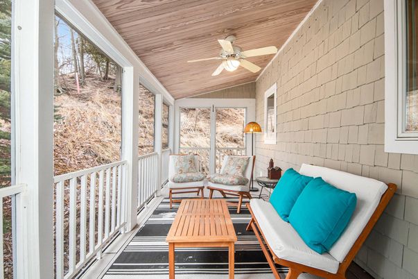 Interior, Living room, Stone Walls, Sun Room, Wooden Ceilings