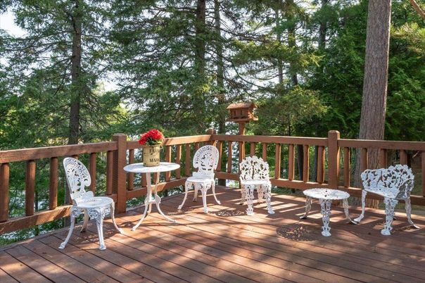 Exterior, Wood Texture Flooring