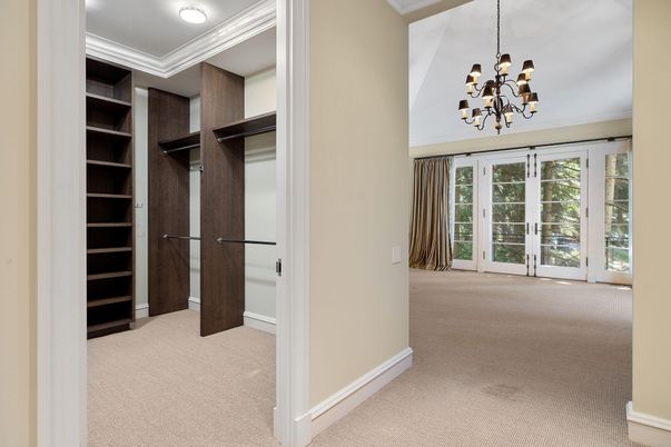 Chandelier, Interior, Pendant Lights