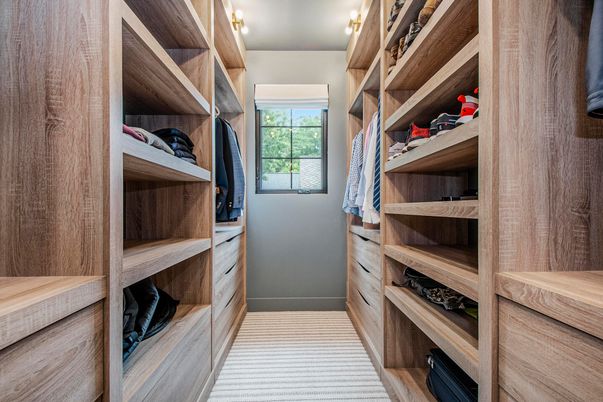 Interior, Walk-in Closets
