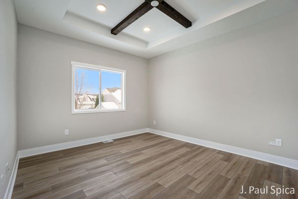 Empty room, Interior, Recessed Lighting, Wooden Beams, Wood Texture Flooring