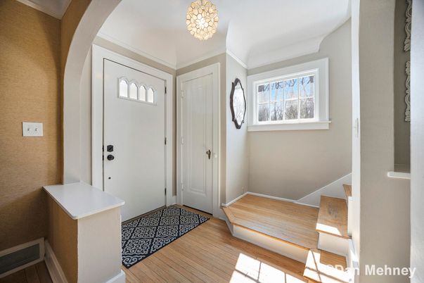 Chandelier, Interior, Wood Texture Flooring