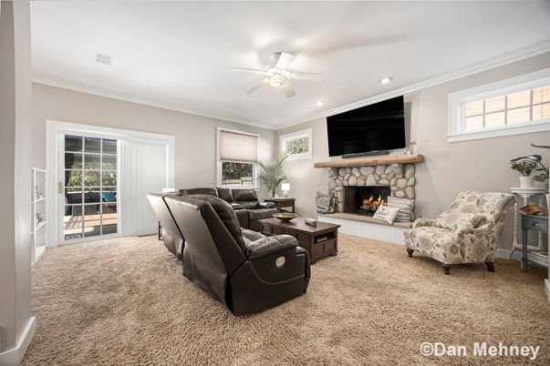 Fireplace, Interior, Living room, Recessed Lighting