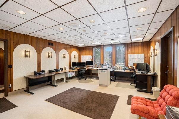 Home Office, Interior, Recessed Lighting, Wooden Walls
