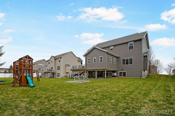 Backyard, Exterior, Playground