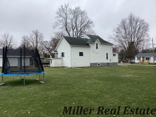Backyard, Exterior, Playground