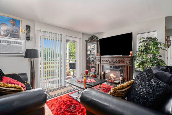 Fireplace, Interior, Living room