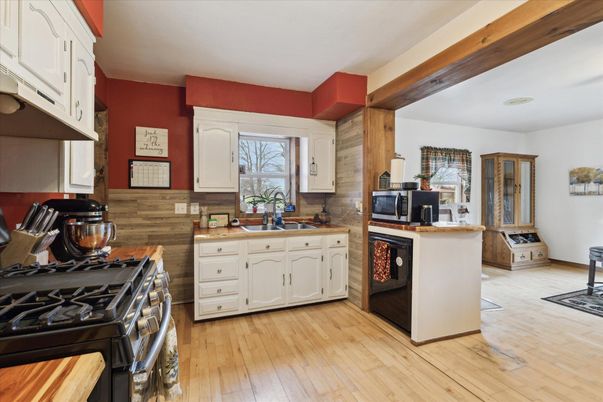 Interior, Kitchen, Wooden Beams, Wood Texture Flooring
