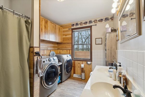 Interior, Washer, Wood Texture Flooring, Wooden Walls