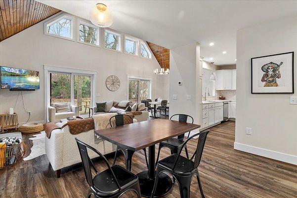 Dining room, Interior, Kitchen, Living room, Recessed Lighting, Wood Texture Flooring