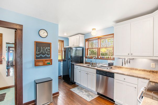 Interior, Kitchen, Recessed Lighting, Wood Texture Flooring