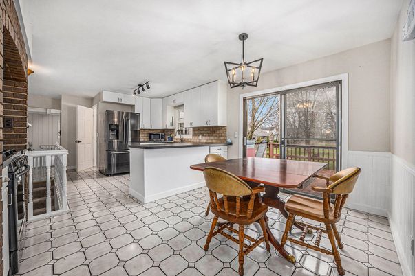 Dining room, Interior, Kitchen, Pendant Lights