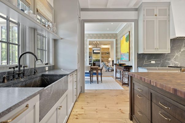 Chandelier, Dining room, Interior, Kitchen, Recessed Lighting, Wood Texture Flooring