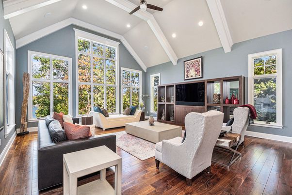 Interior, Living room, Recessed Lighting, Wood Texture Flooring