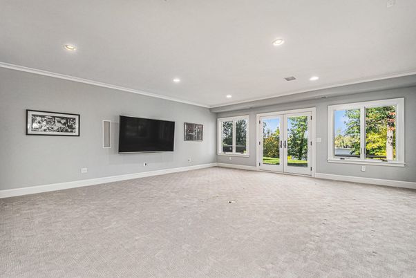 Empty room, Interior, Recessed Lighting