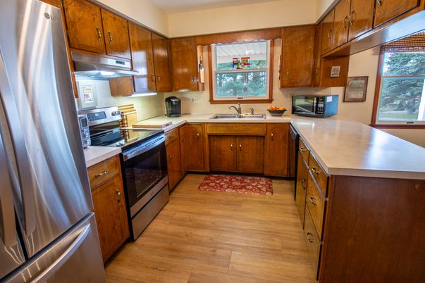 Interior, Kitchen, Stainless Steel Appliances, Wood Texture Flooring