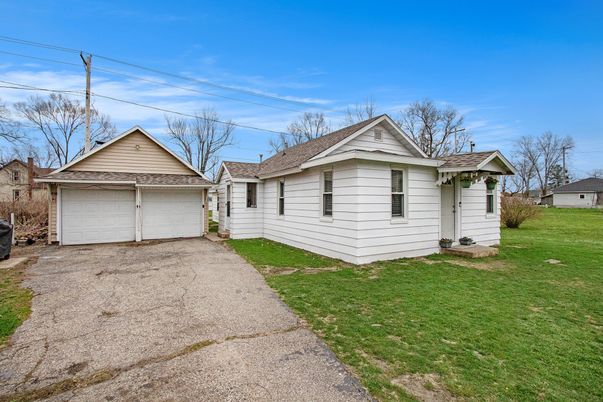 Backyard, Detached Garage, Exterior
