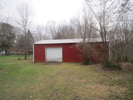 Backyard, Detached Garage, Exterior