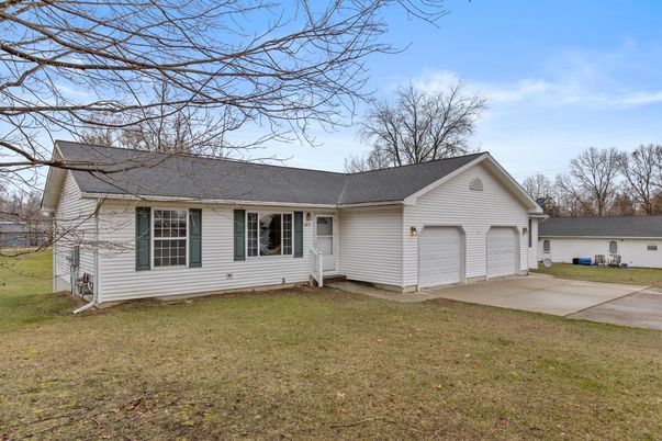 Attached, Backyard, Exterior, Facade, Ranch