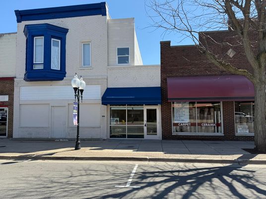 Exterior, Facade, Brick Facade, Rowhouse