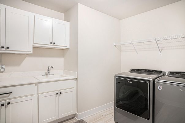 Interior, Washer, Wood Texture Flooring