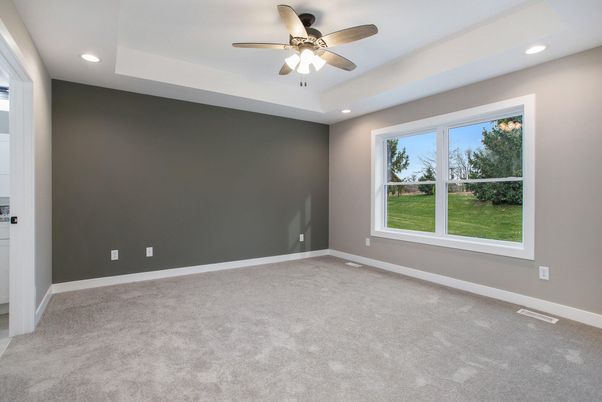 Empty room, Interior, Recessed Lighting