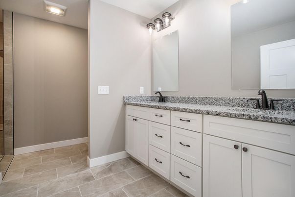 Bathroom, Dual Sink Vanities, Interior