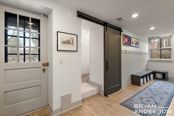 Interior, Recessed Lighting, Wood Texture Flooring