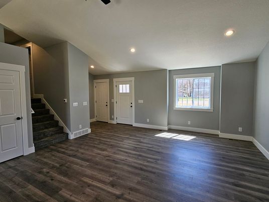Empty room, Interior, Recessed Lighting, Wood Texture Flooring