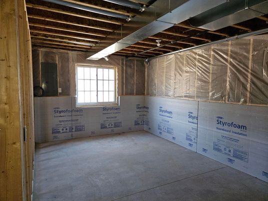 Empty room, Interior, Wooden Beams