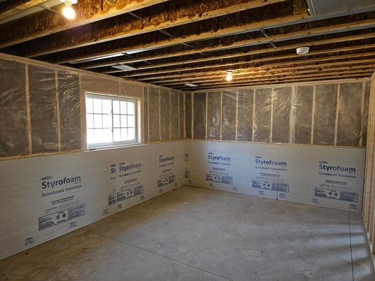 Empty room, Interior, Wooden Beams
