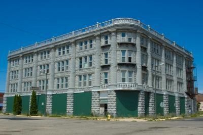 Exterior, Facade, Chicago School