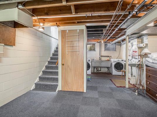 Interior, Stone Walls, Washer