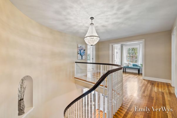 Chandelier, Interior, Wood Texture Flooring