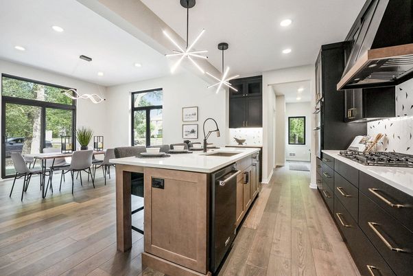 Dining room, Interior, Kitchen, Pendant Lights, Recessed Lighting, Stainless Steel Appliances, Wood Texture Flooring