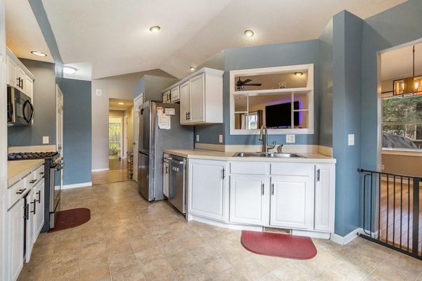 Interior, Kitchen, Recessed Lighting