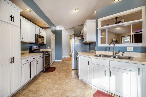 Interior, Kitchen, Recessed Lighting