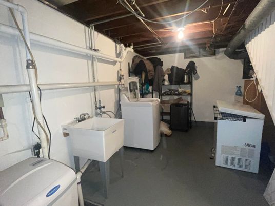 Interior, Washer