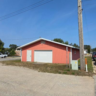 Detached Garage, Exterior