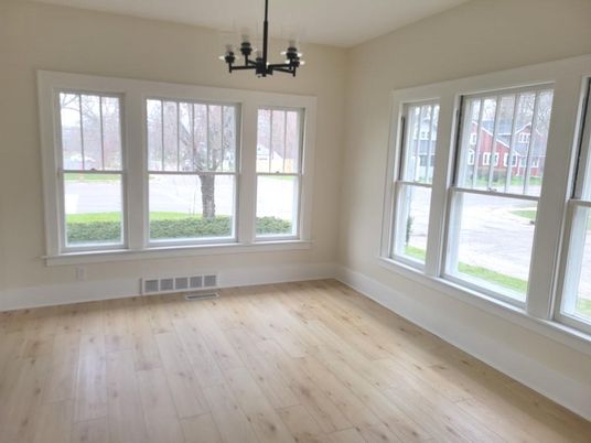 Empty room, Interior, Pendant Lights, Wood Texture Flooring