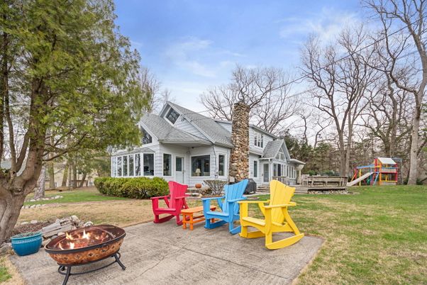 Backyard, Exterior, Playground