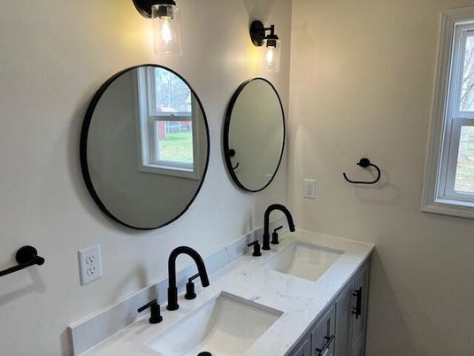 Bathroom, Dual Sink Vanities, Interior